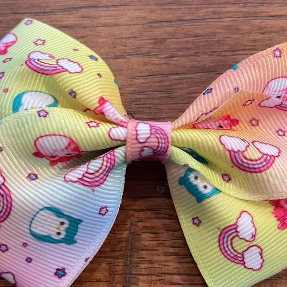 Squishmallow Girls Hair Bow - Alligator Clip - Girls Hair Bow